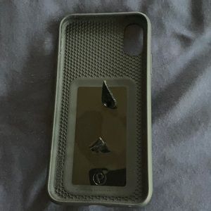 iPhone X/XS loopy case.